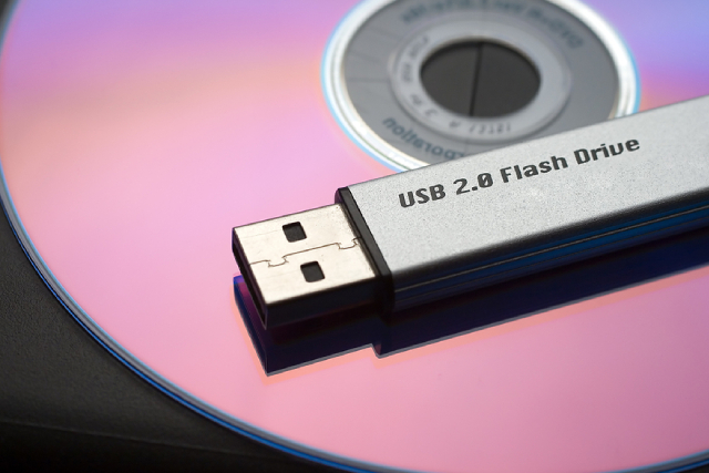 How To Recover Formatted Data From USB Flash Drives